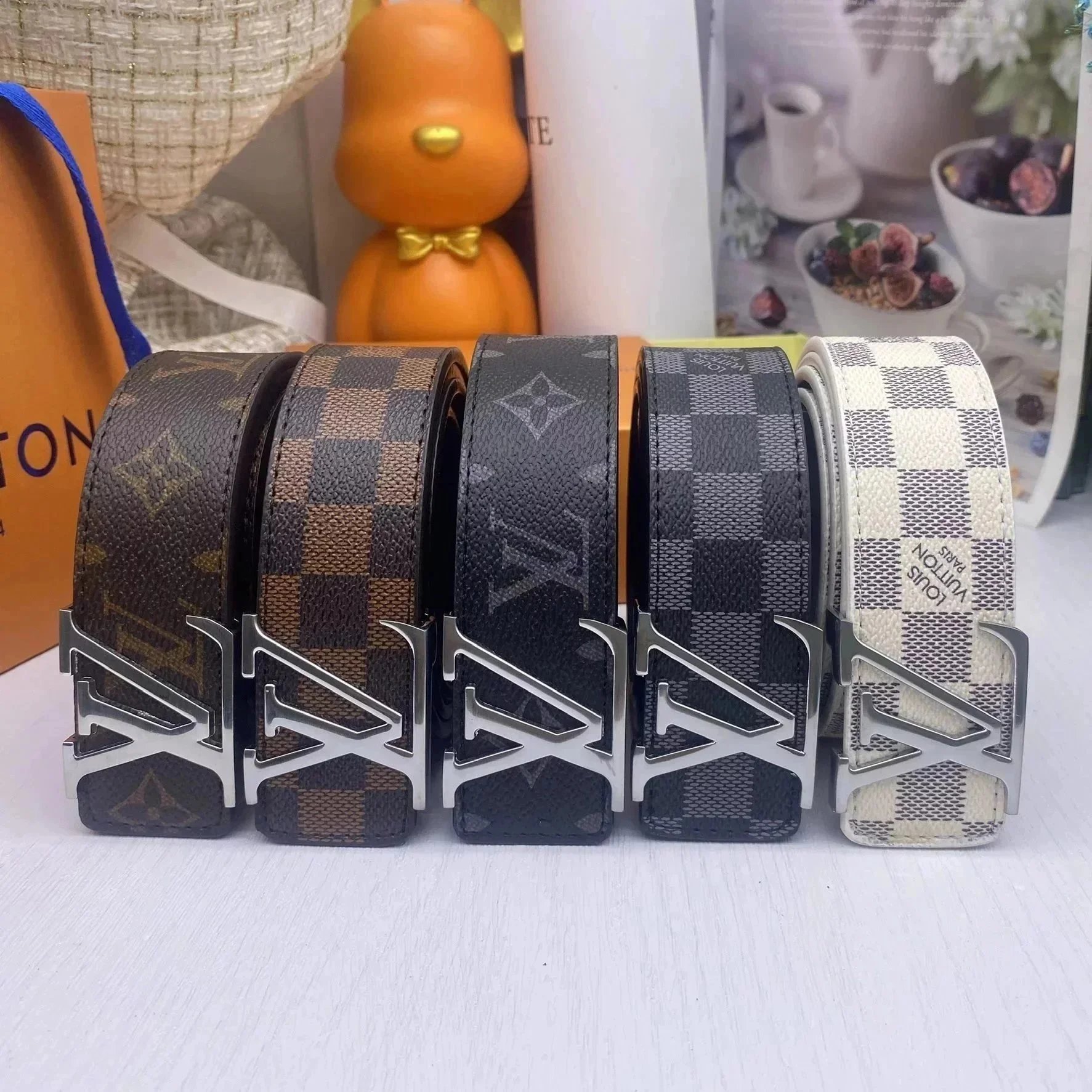 LV Classic Belt K4-00004  