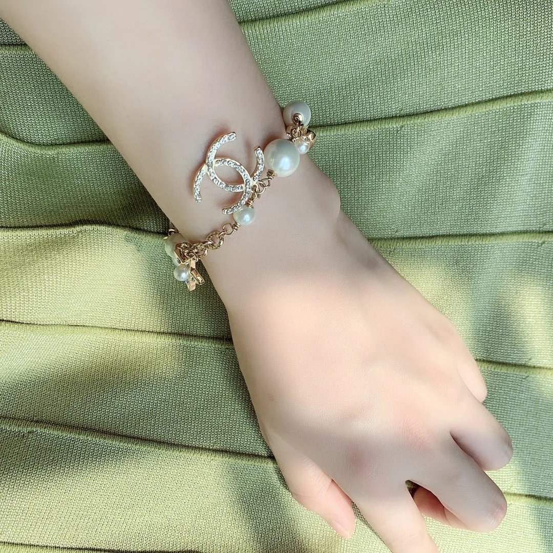 CH*ANEL Pearl and Diamond Bracelet  